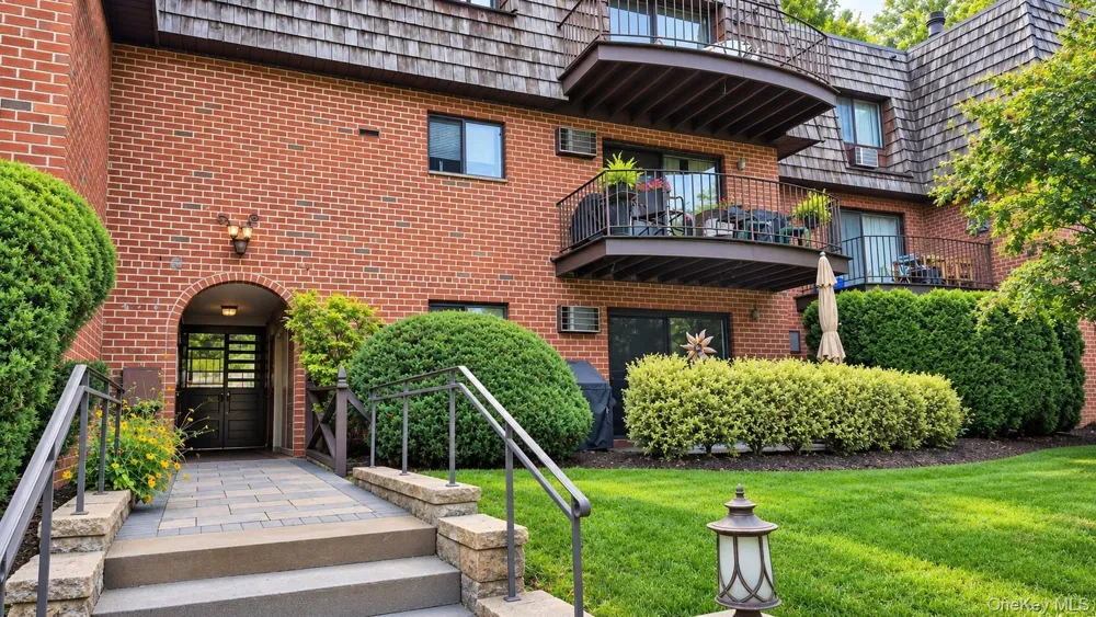 4 Briarcliff Drive S #9 Ossining, NY 10562