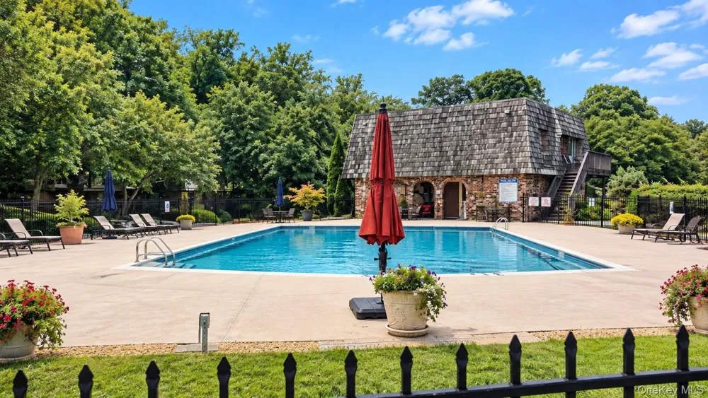 4 Briarcliff Drive S #9 Ossining, NY 10562