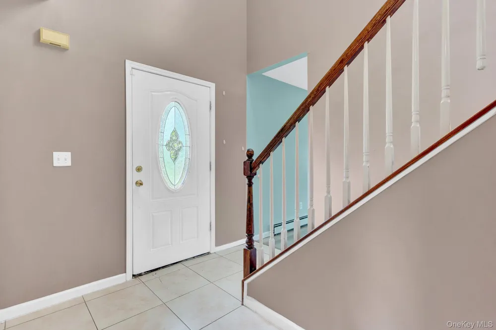 231 Columbus Boulevard Amityville, NY 11701