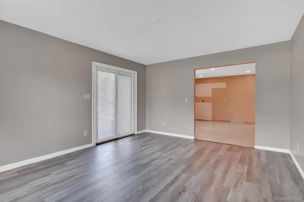 231 Columbus Boulevard Amityville, NY 11701