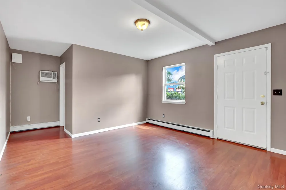 231 Columbus Boulevard Amityville, NY 11701