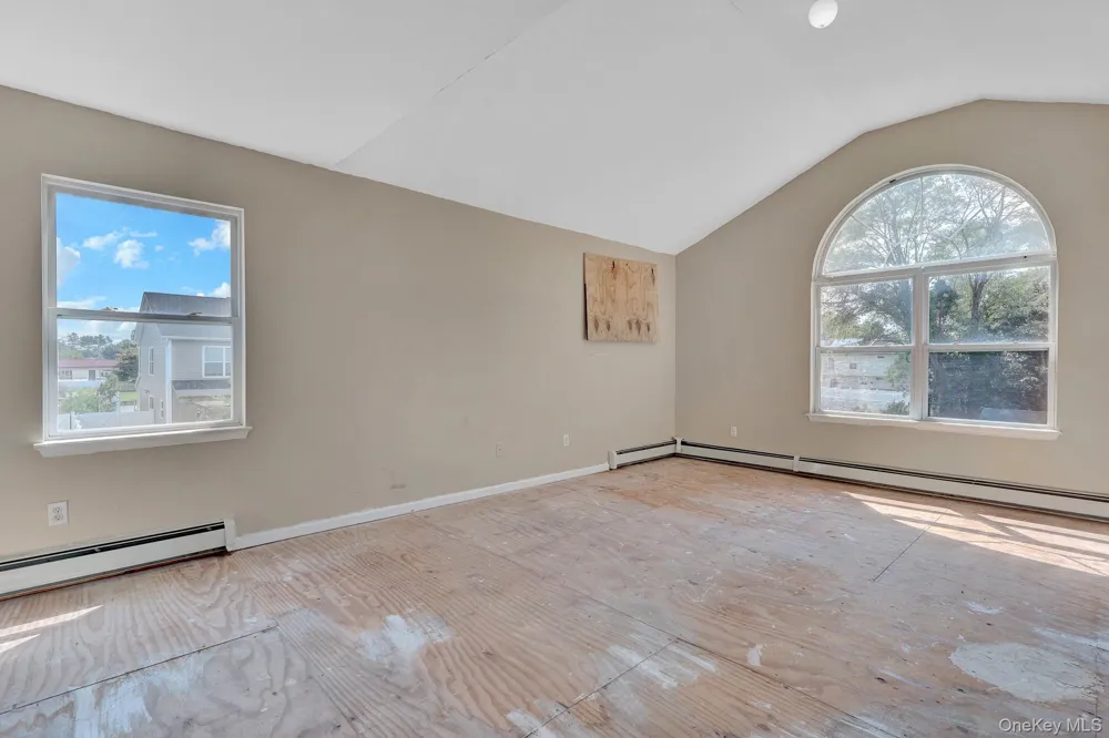 231 Columbus Boulevard Amityville, NY 11701