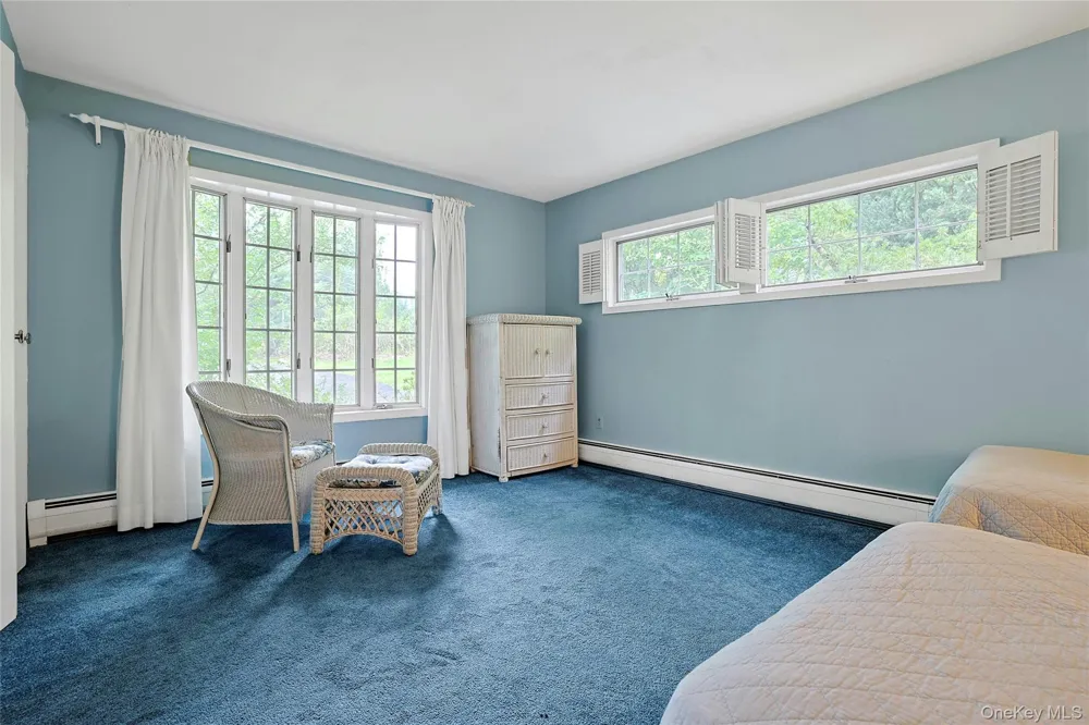 12 E Wheeler Place E West Nyack, NY 10994