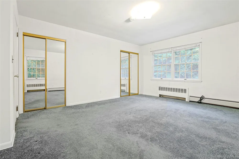 12 E Wheeler Place E West Nyack, NY 10994
