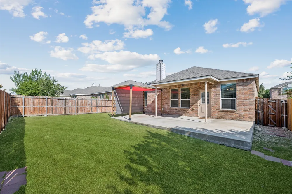 409 Mariscal Place Fort Worth, TX 76131