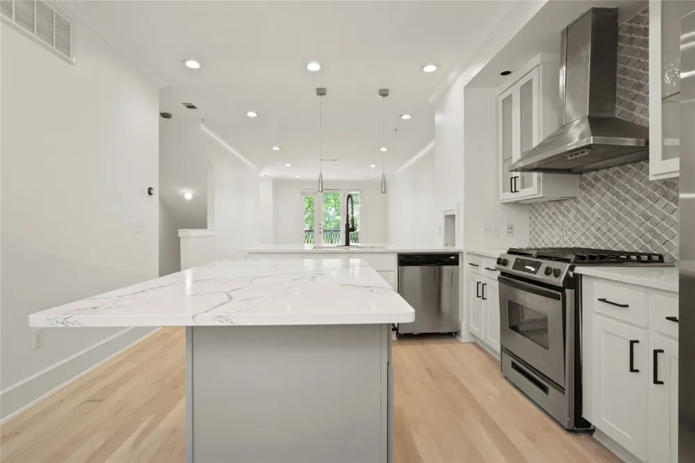 6346 Oriole Drive Dallas, TX 75209