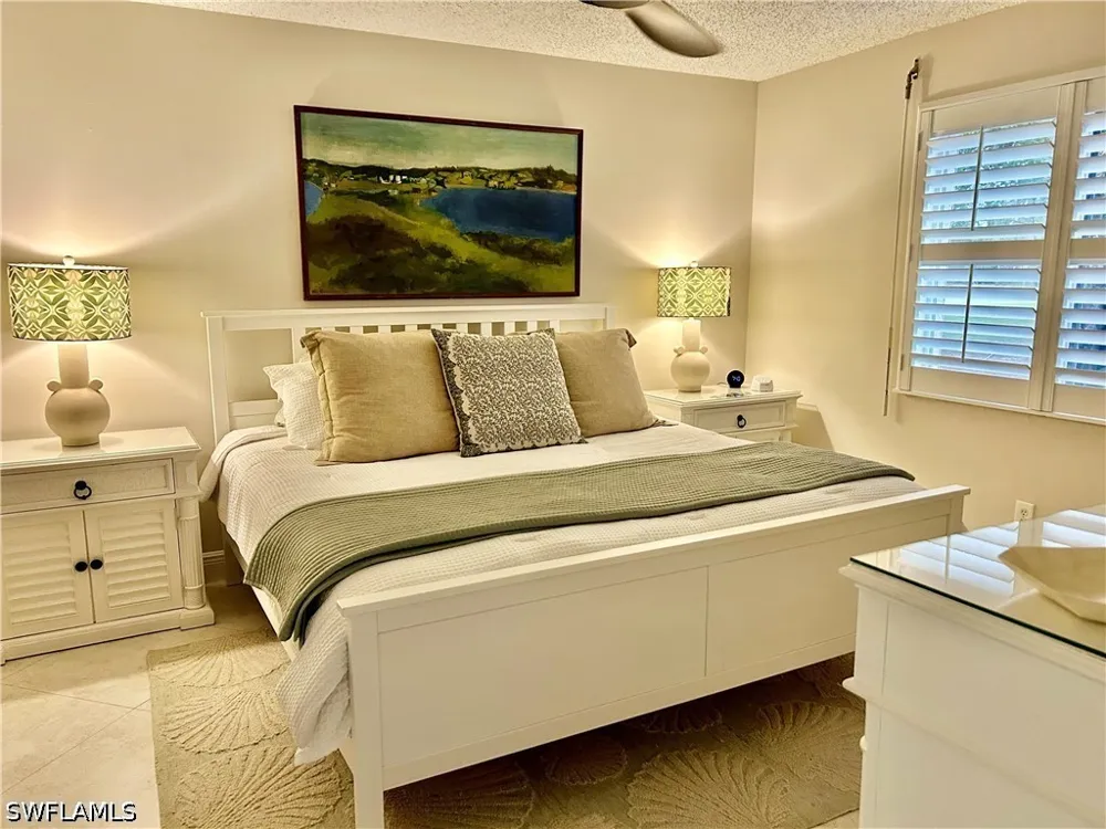 Dennis Circle #M103 Naples, FL 34104