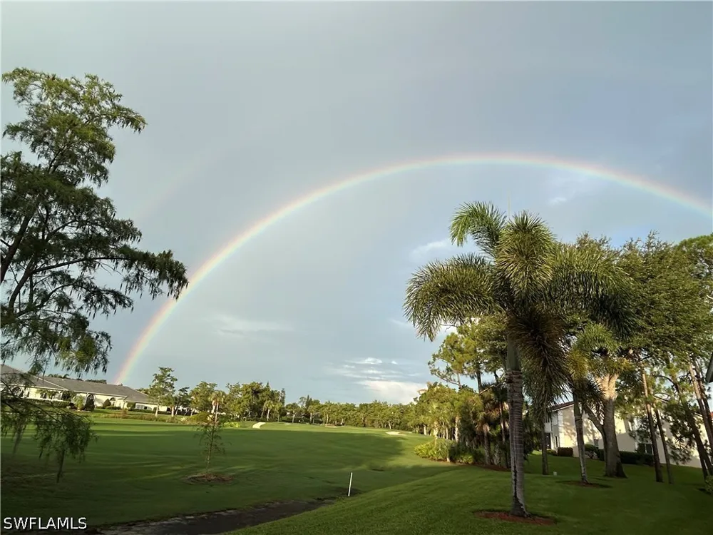 Dennis Circle #M103 Naples, FL 34104