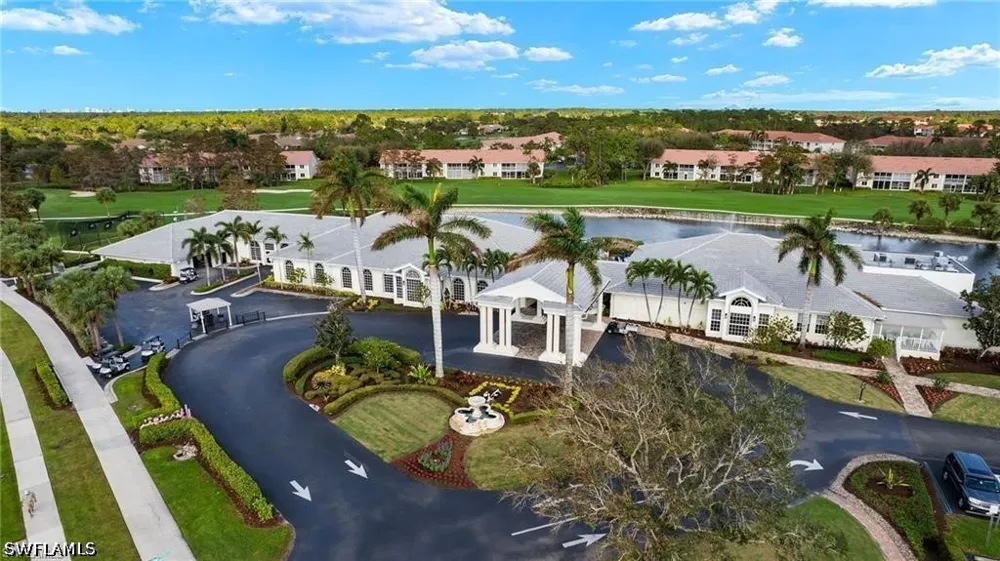 Dennis Circle #M103 Naples, FL 34104