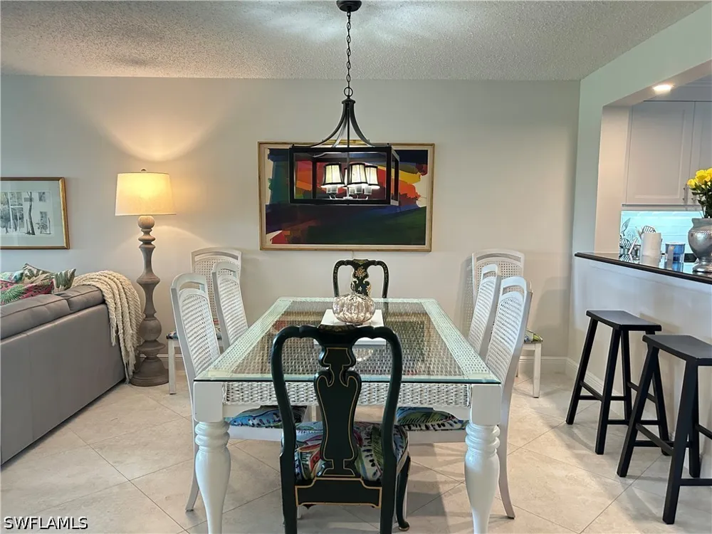 Dennis Circle #M103 Naples, FL 34104