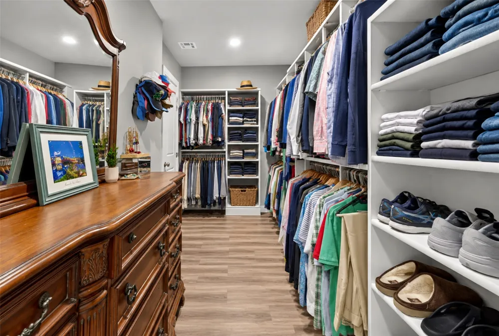811 E Jacksonville Street Broken Arrow, OK 74012