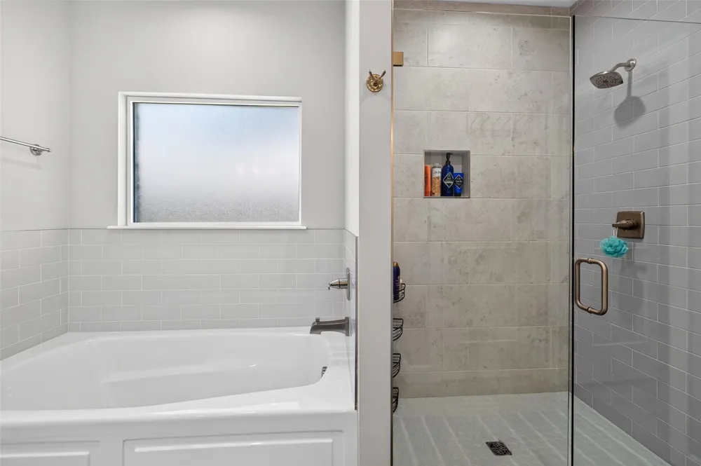 811 E Jacksonville Street Broken Arrow, OK 74012