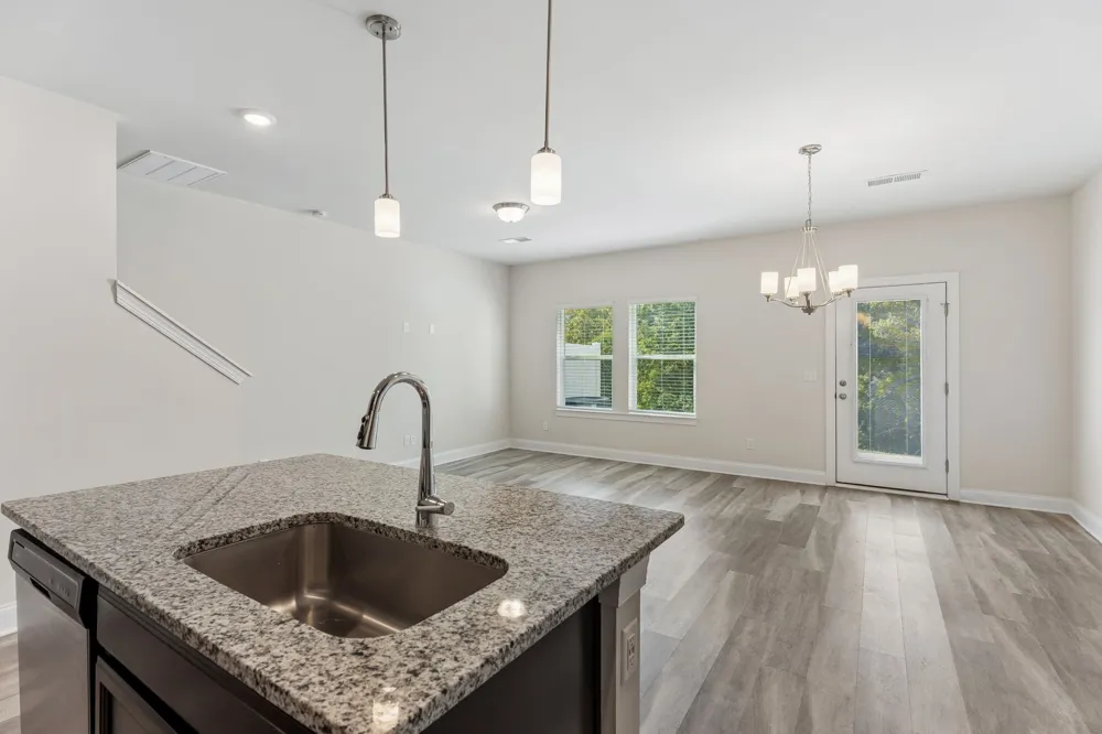 1017 McKee Ct Columbia, TN 38401