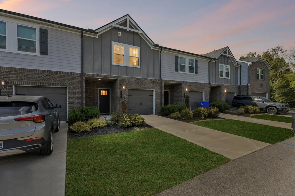 1017 McKee Ct Columbia, TN 38401
