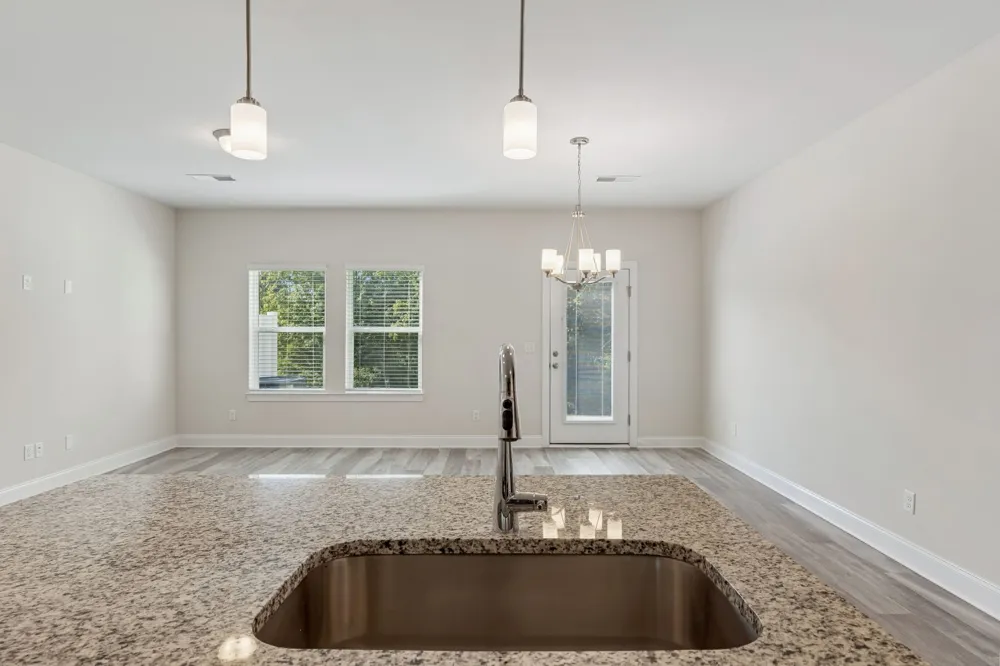 1017 McKee Ct Columbia, TN 38401