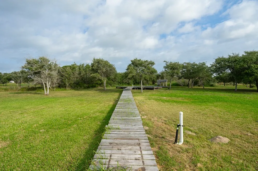 1140 W Beasley Avenue Aransas Pass, TX 78336