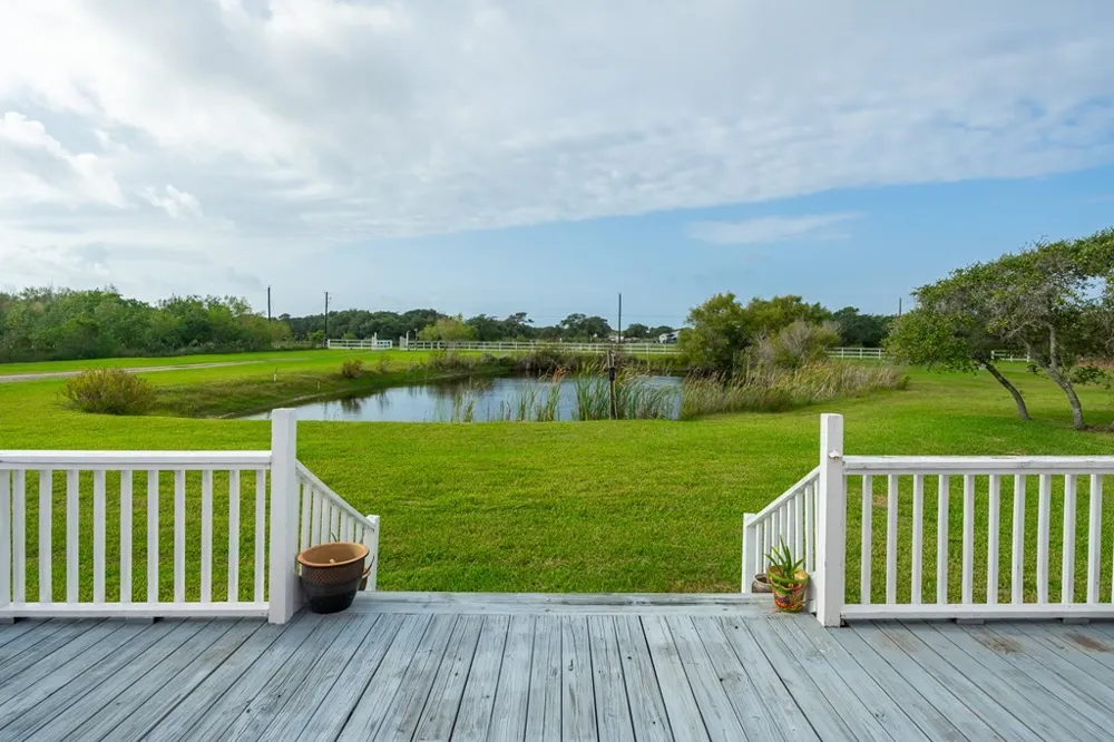 1140 W Beasley Avenue Aransas Pass, TX 78336