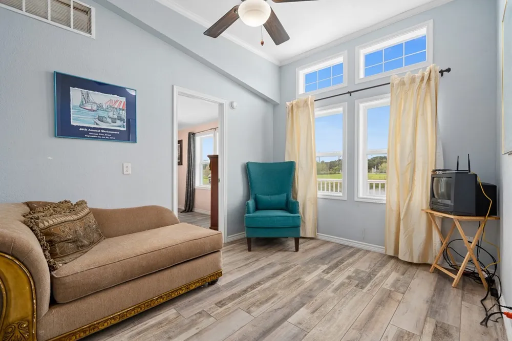 1140 W Beasley Avenue Aransas Pass, TX 78336