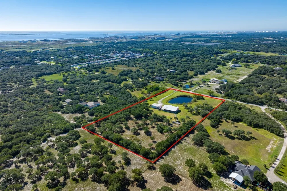 1140 W Beasley Avenue Aransas Pass, TX 78336