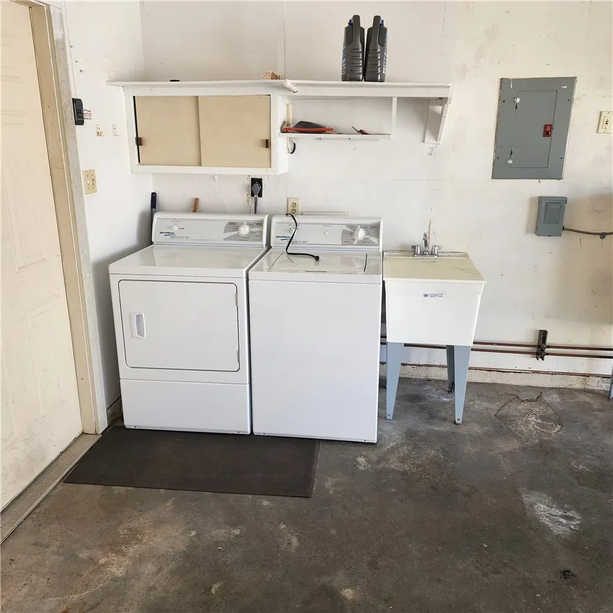 3025 Quail Springs #B10 Corpus Christi, TX 78414