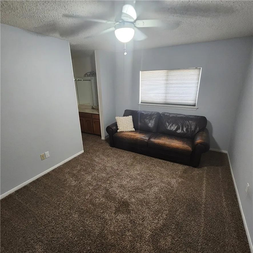 3025 Quail Springs #B10 Corpus Christi, TX 78414