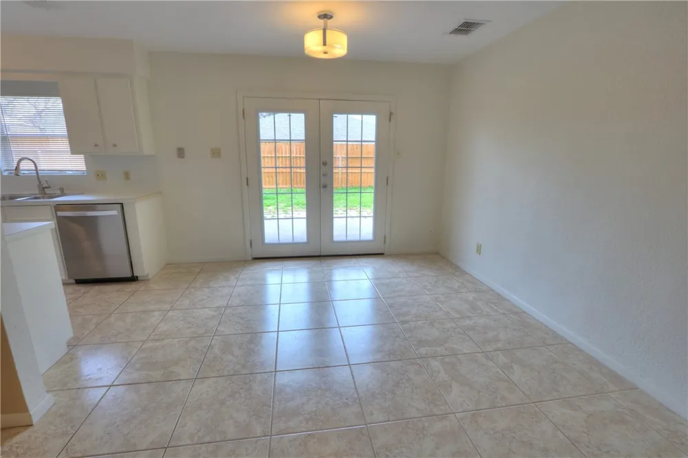 7314 Montreal Corpus Christi, TX 78414