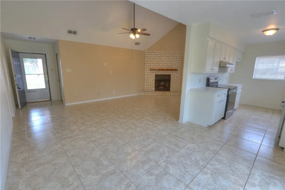7314 Montreal Corpus Christi, TX 78414