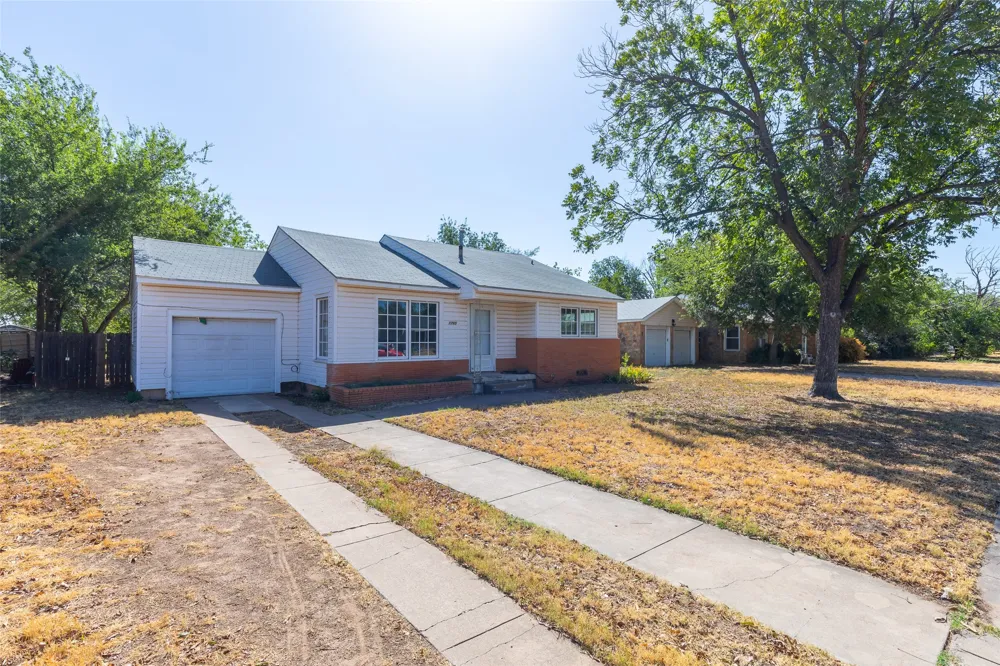 1765 JACKSON STREET Abilene, TX 79602