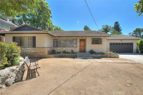 4808 El Sereno