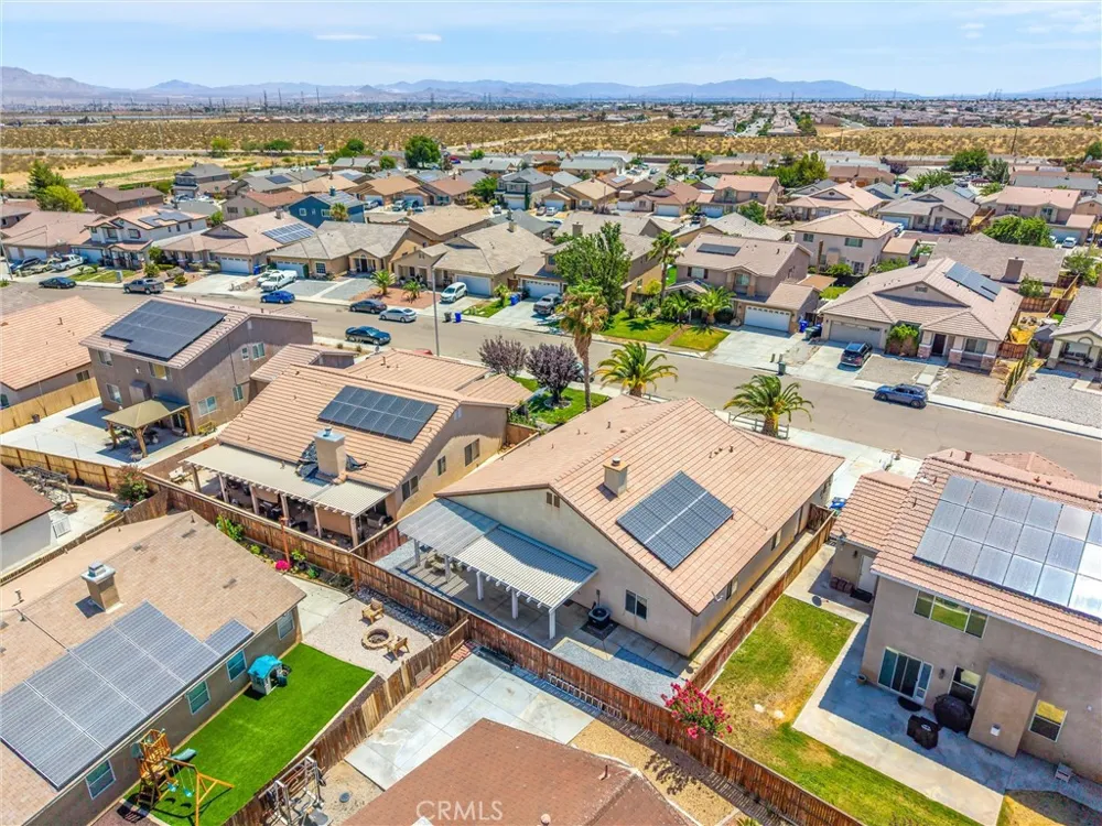 13616 Dellwood Street Victorville, CA 92392