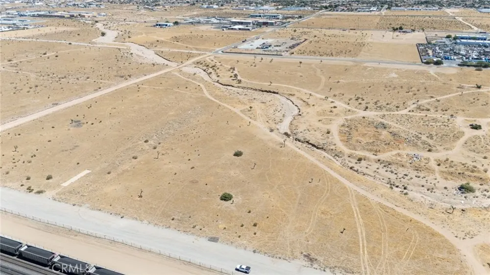 E Santa Fe Hesperia, CA 92345