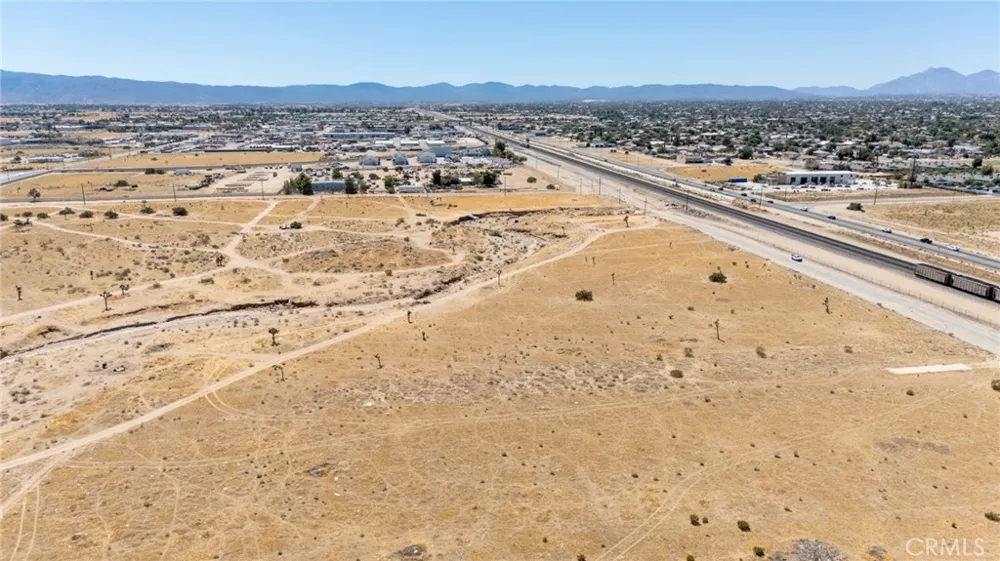 E Santa Fe Hesperia, CA 92345