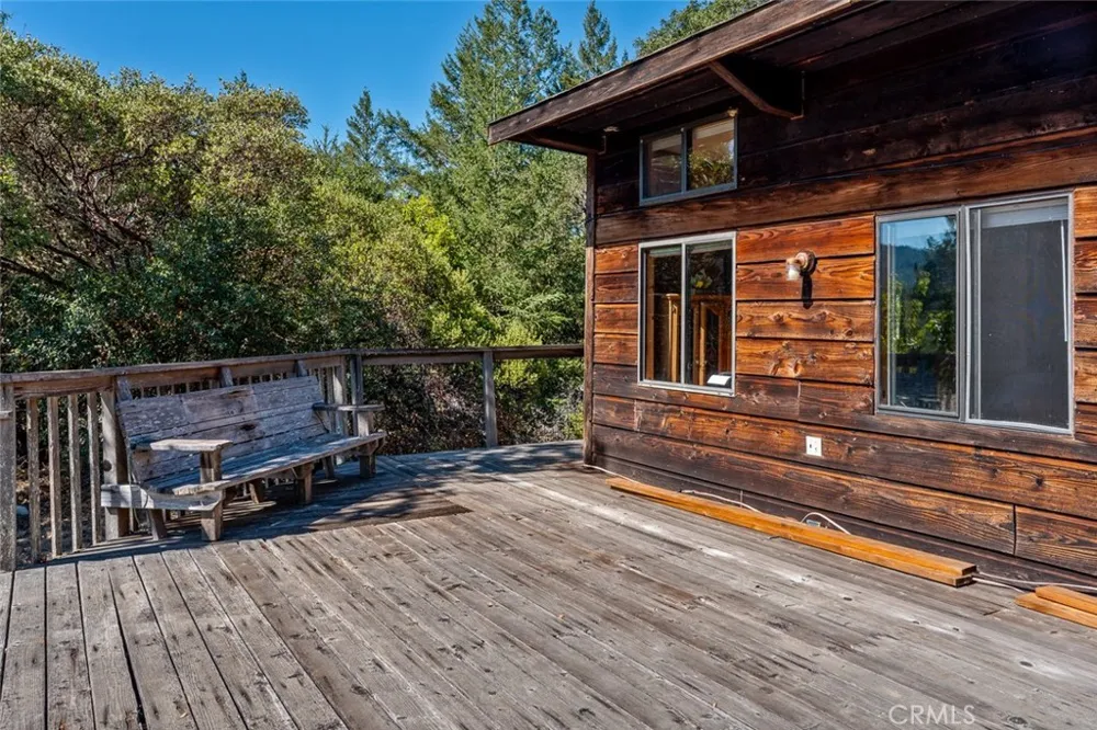 19020 Gschwend Road Philo, CA 95466