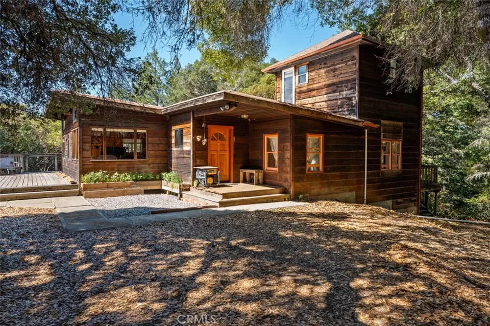 19020 Gschwend Road Philo, CA 95466