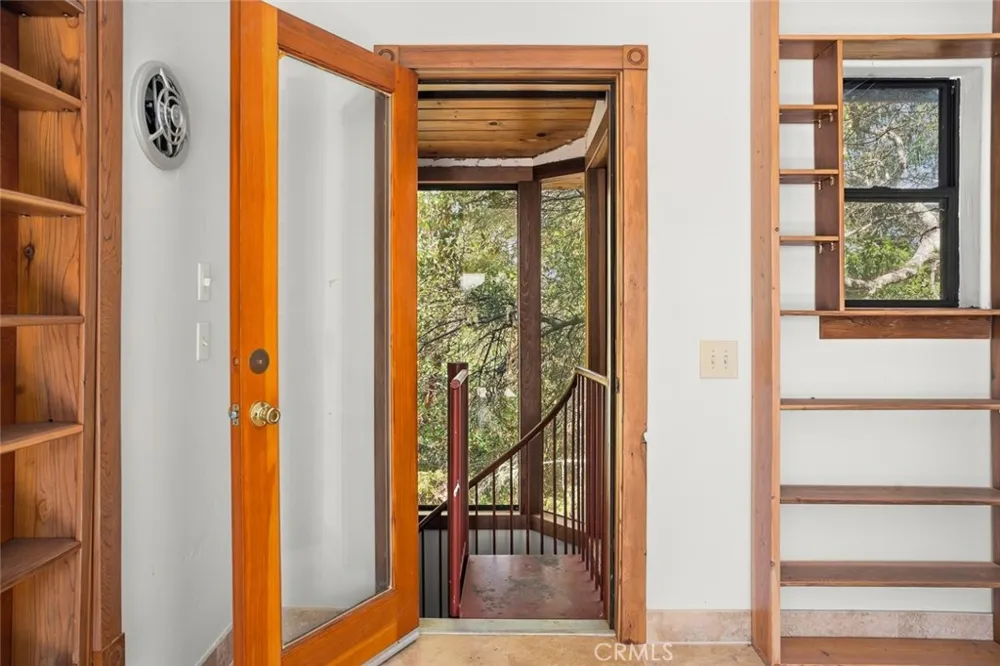 19020 Gschwend Road Philo, CA 95466