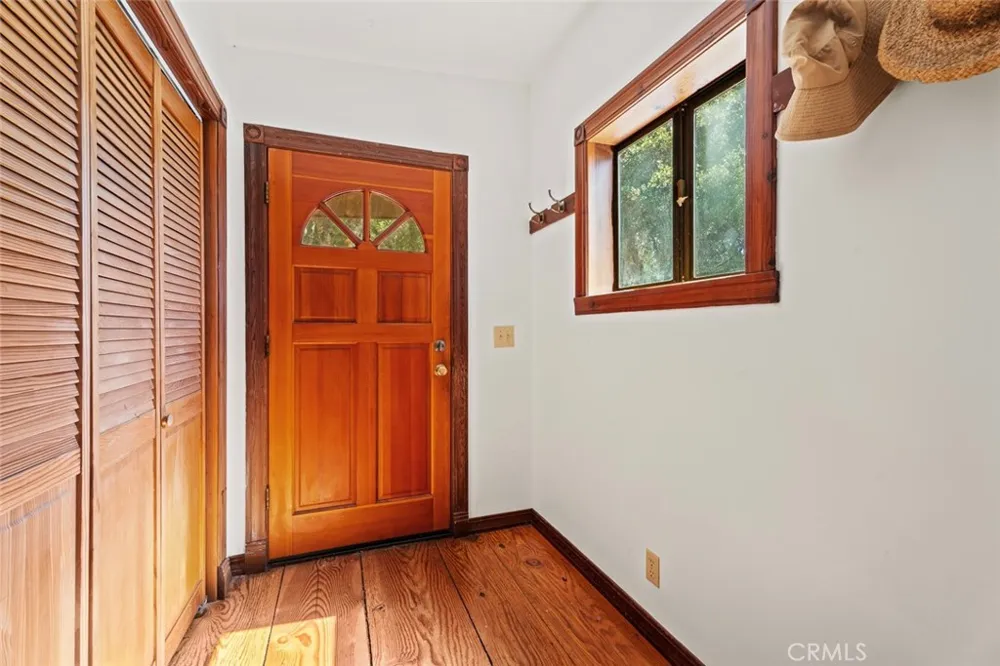 19020 Gschwend Road Philo, CA 95466
