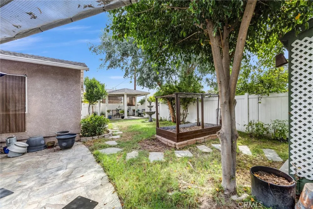 2530 Redcoach Lane La Habra, CA 90631