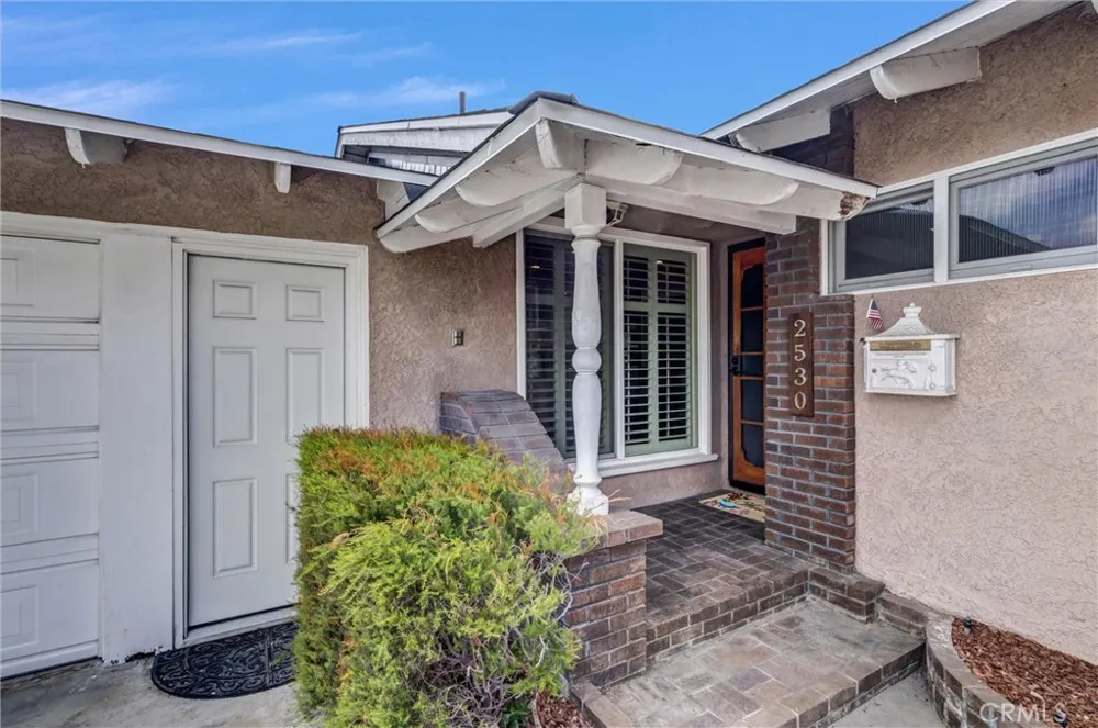 2530 Redcoach Lane La Habra, CA 90631