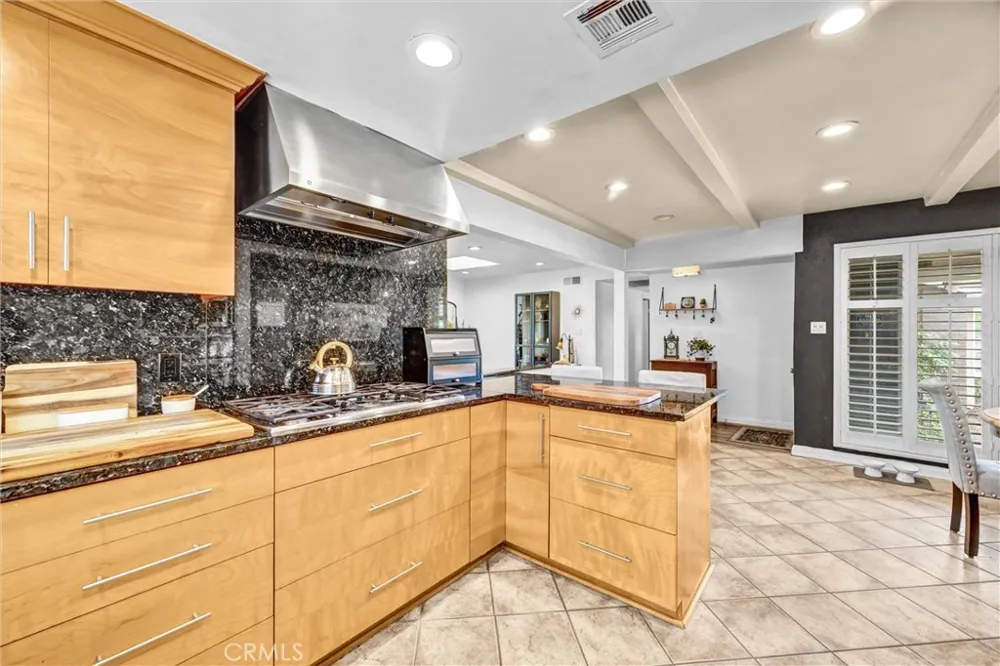 2530 Redcoach Lane La Habra, CA 90631