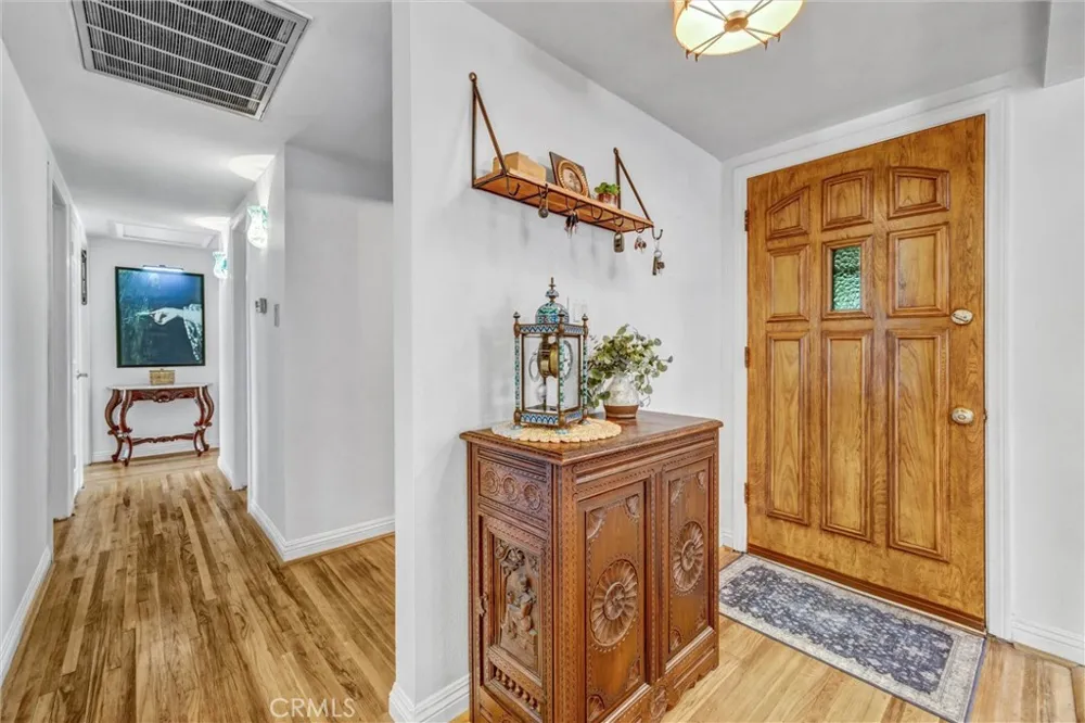 2530 Redcoach Lane La Habra, CA 90631
