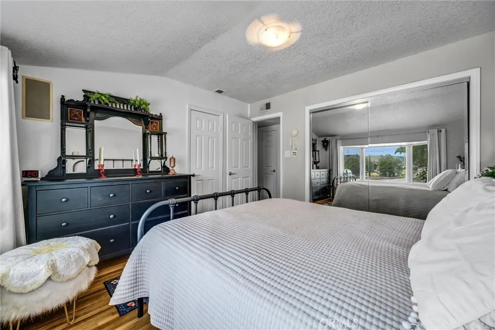 2530 Redcoach Lane La Habra, CA 90631