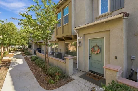 7155 Citrus Ave #374