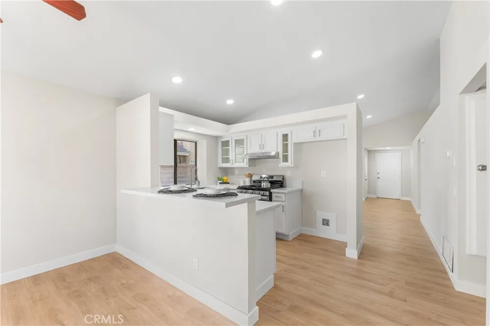 43552 Yew Street Lancaster, CA 93536