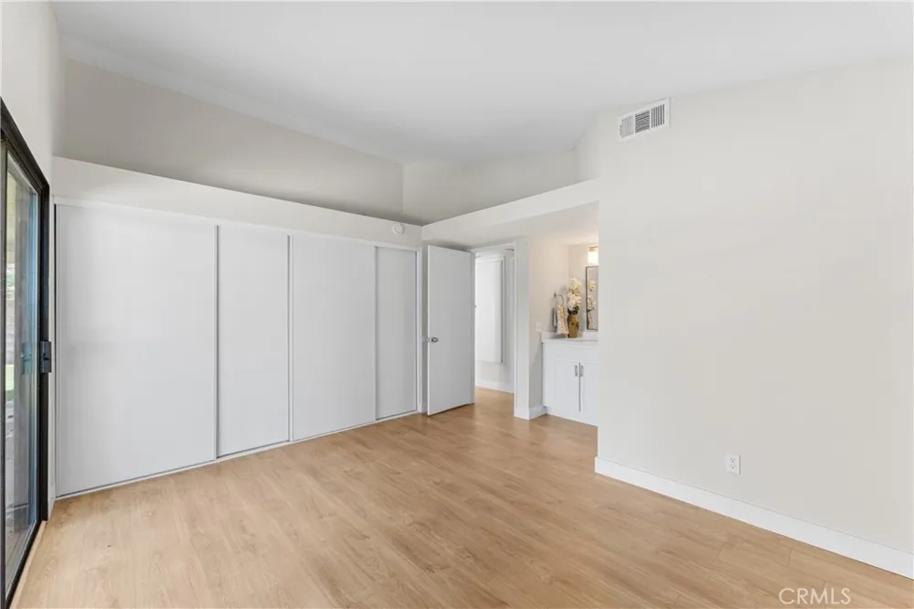 43552 Yew Street Lancaster, CA 93536