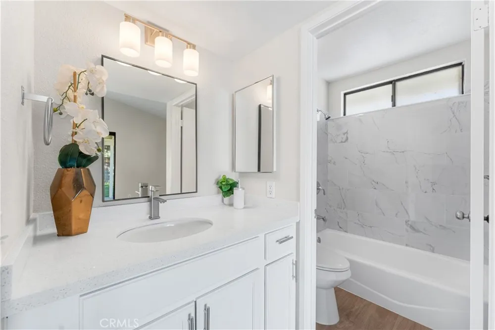 43552 Yew Street Lancaster, CA 93536