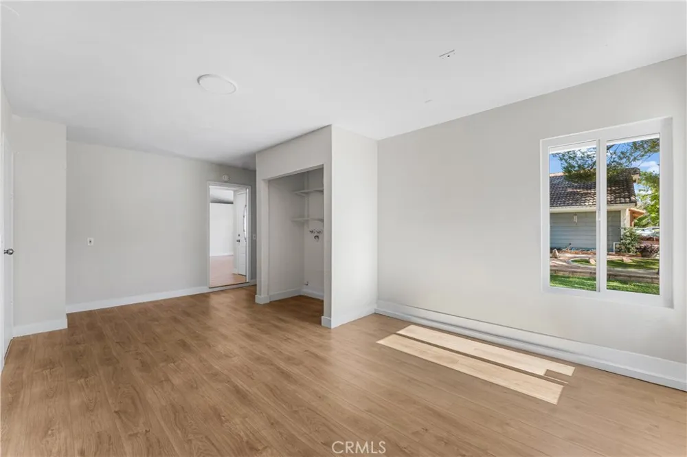 43552 Yew Street Lancaster, CA 93536
