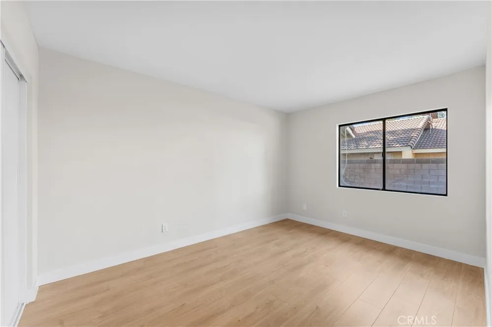 43552 Yew Street Lancaster, CA 93536