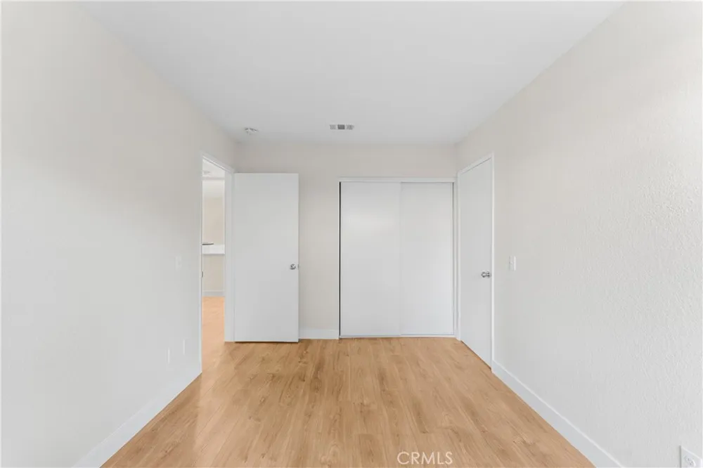 43552 Yew Street Lancaster, CA 93536
