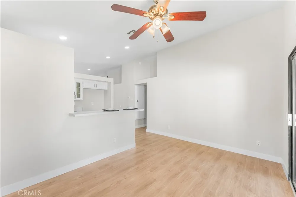 43552 Yew Street Lancaster, CA 93536