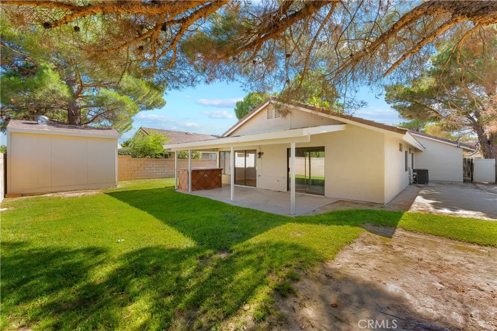 43552 Yew Street Lancaster, CA 93536